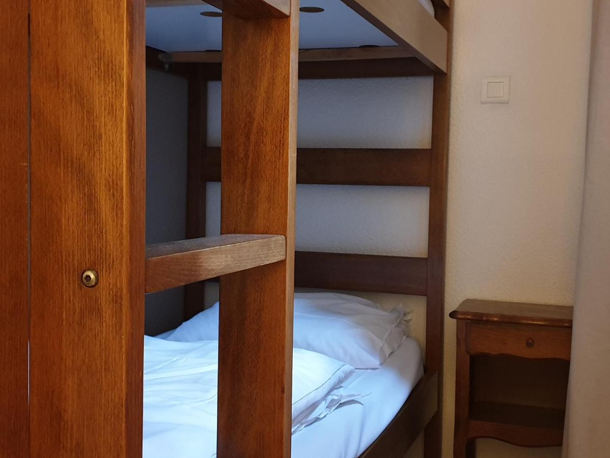 Le Relais Des Dix Crus - Logis Hotel B&B Corcelles-en-Beaujolais Esterno foto