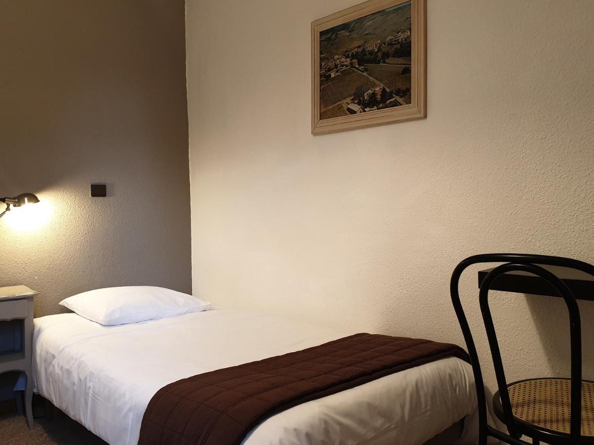 Le Relais Des Dix Crus - Logis Hotel B&B Corcelles-en-Beaujolais Esterno foto