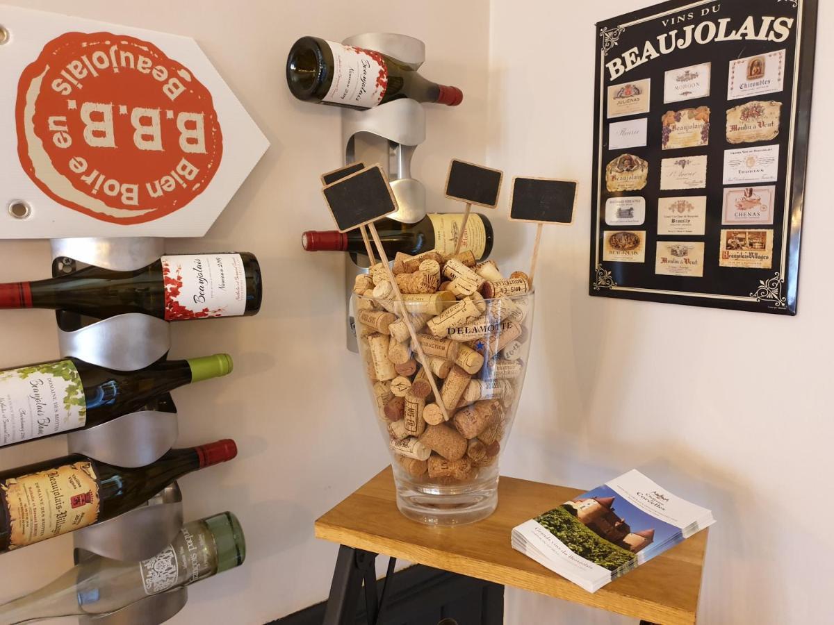 Le Relais Des Dix Crus - Logis Hotel B&B Corcelles-en-Beaujolais Esterno foto