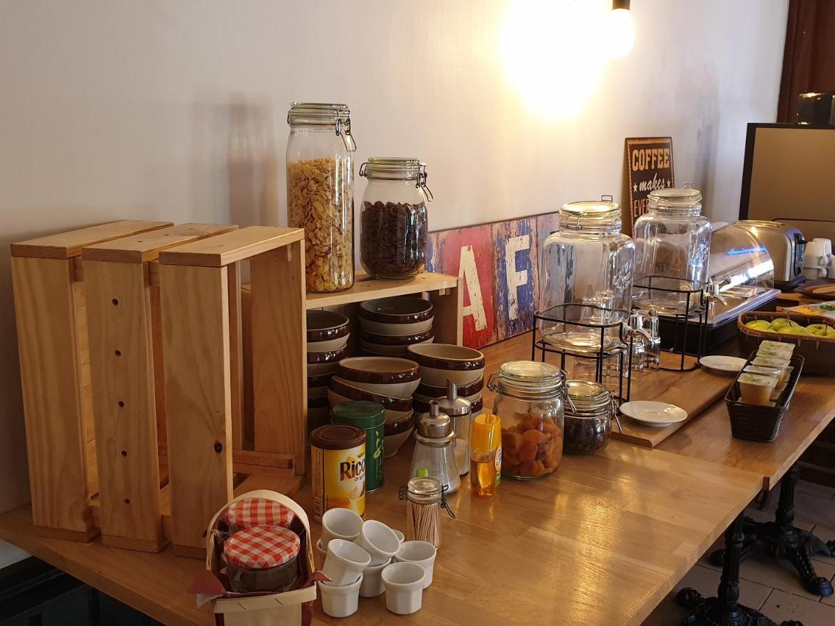 Le Relais Des Dix Crus - Logis Hotel B&B Corcelles-en-Beaujolais Esterno foto
